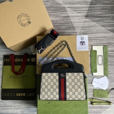 Gucci Satchel Bags